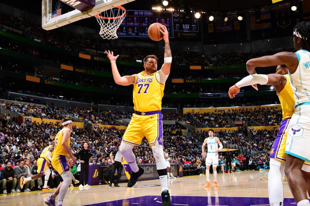 仅彰显两队 仅彰显两队