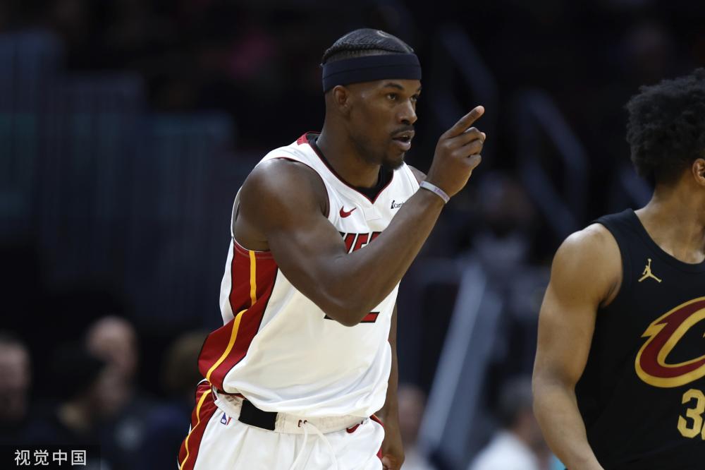 球队通过针 球队通过针